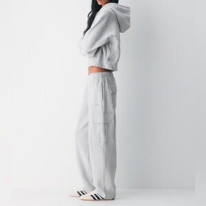 Aritzia TNA Mega Fit Cargo Sweatpant